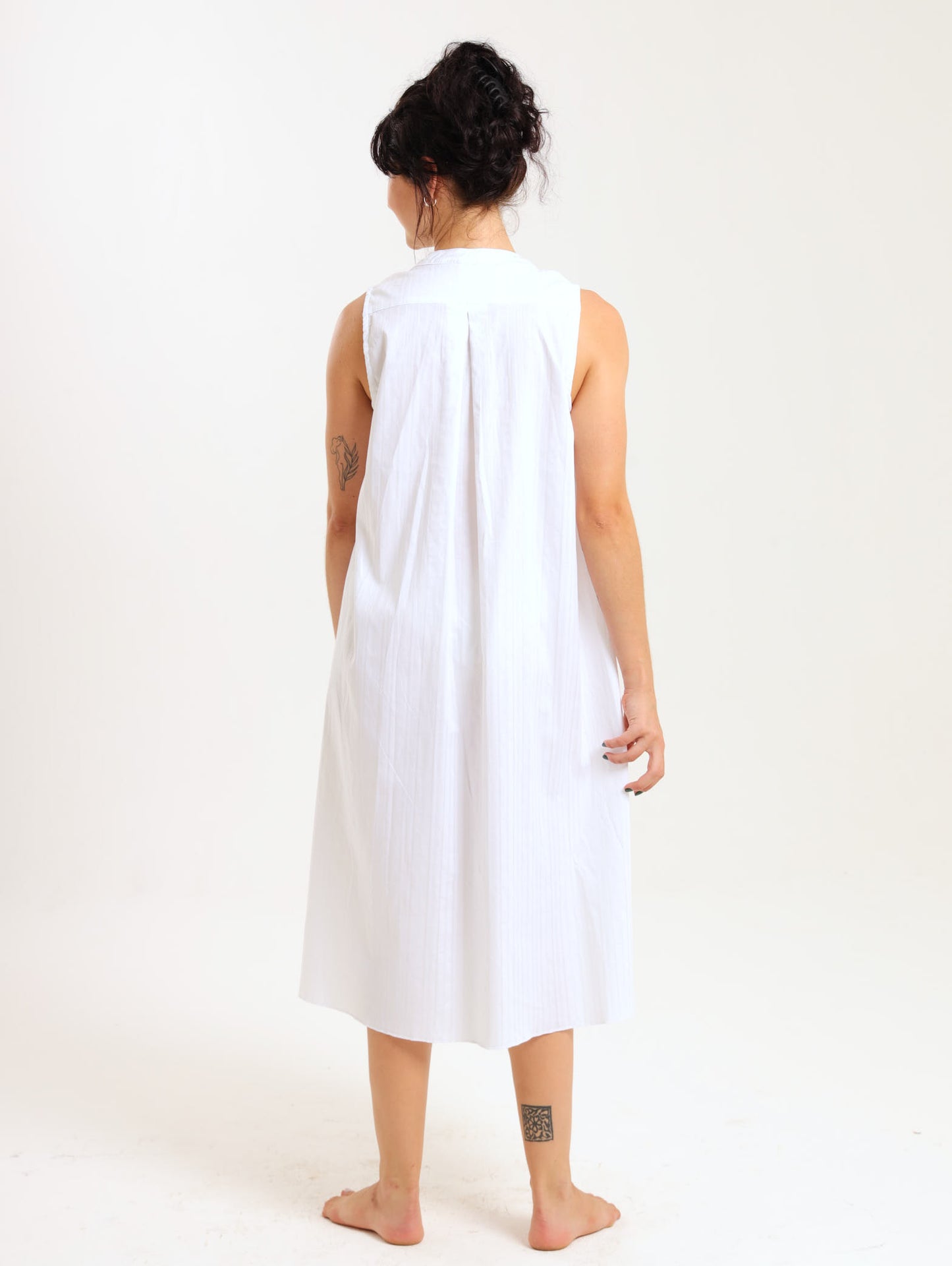Nerine Nighty: White