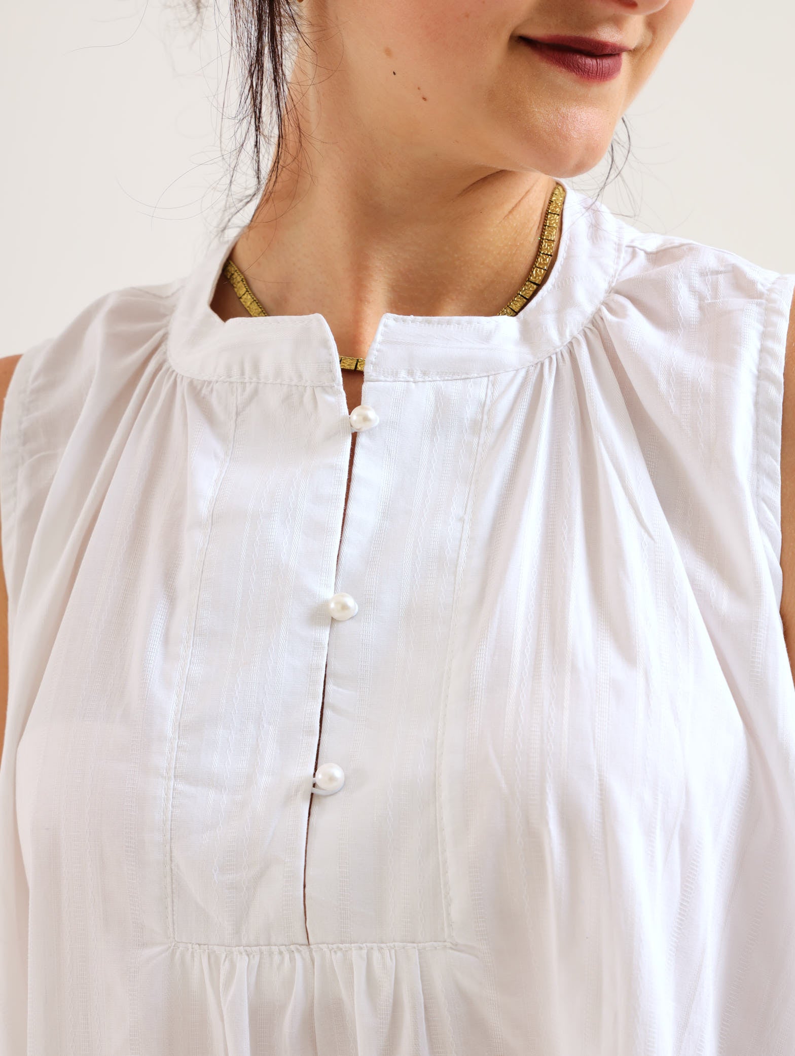 Nerine Nighty- White