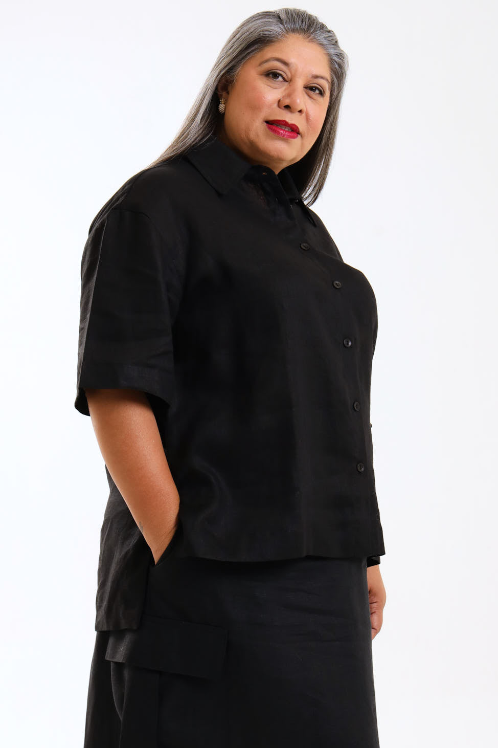 Classic Shirt (short)- Black