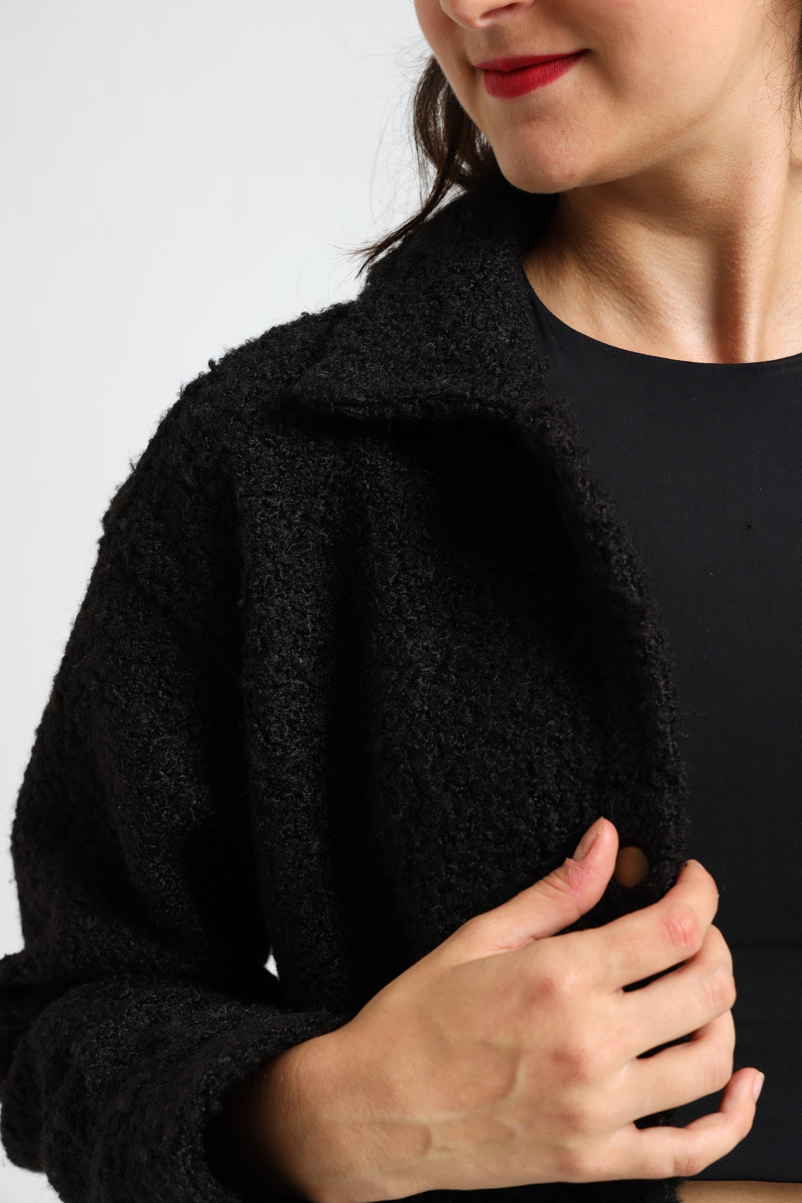 Chamomile Coat- Black