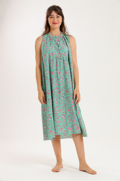 Nerine Nighty: Paisley