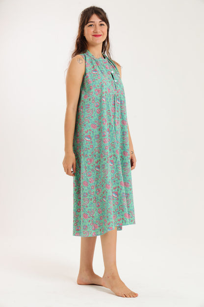 Nerine Nighty: Paisley