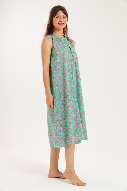 Nerine Nighty: Paisley