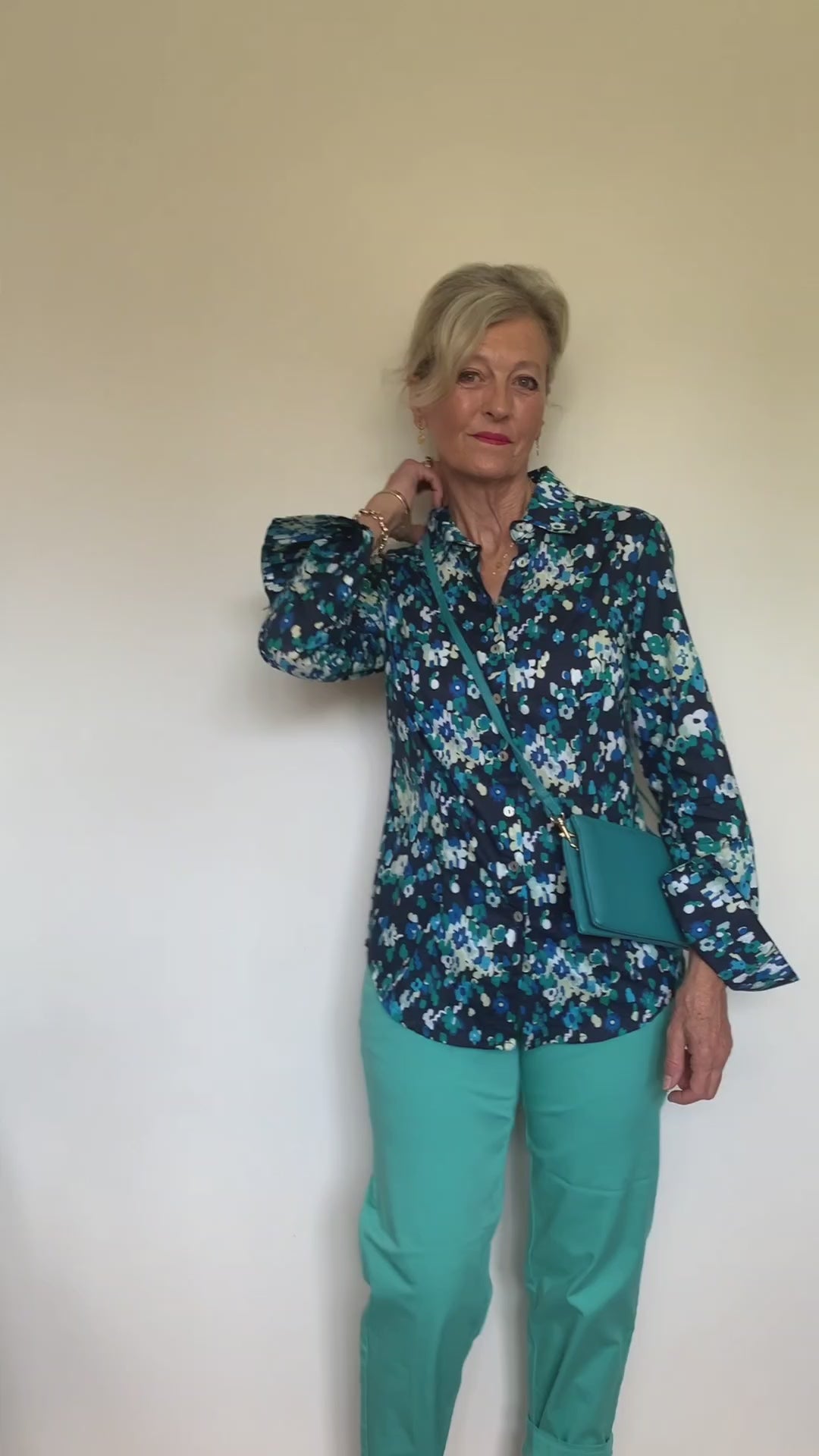 Hibiscus Shirt- Navy